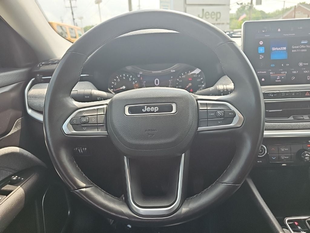 2022 Jeep Compass Latitude Lux 4x4