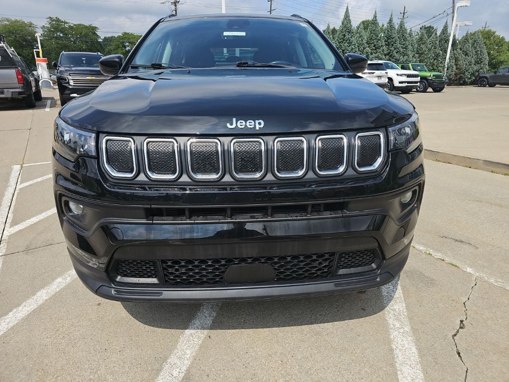 2022 Jeep Compass Latitude Lux 4x4