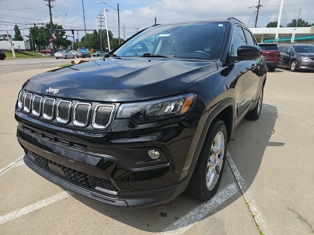 2022 Jeep Compass Latitude Lux 4x4