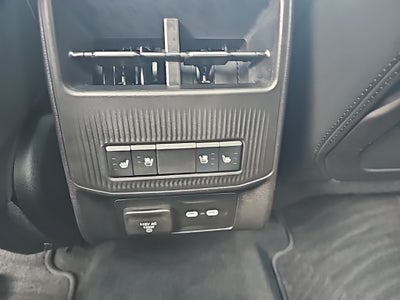 2024 Jeep Wagoneer S Launch Edition