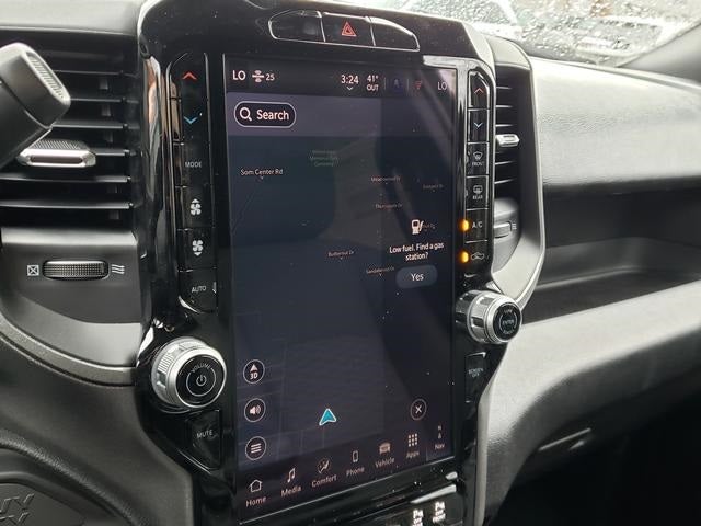 2026 RAM Ram 3500 RAM 3500 TRADESMAN CREW CAB 4X4 6'4' BOX