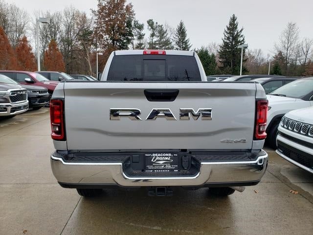 2026 RAM Ram 3500 RAM 3500 TRADESMAN CREW CAB 4X4 6'4' BOX