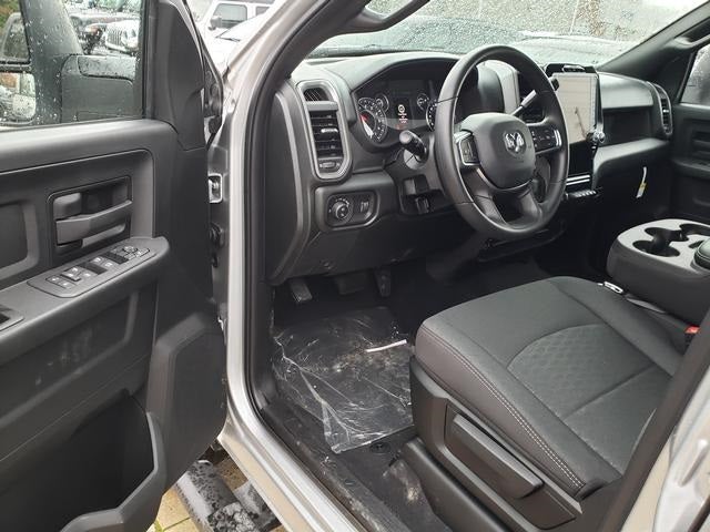 2026 RAM Ram 3500 RAM 3500 TRADESMAN CREW CAB 4X4 6'4' BOX