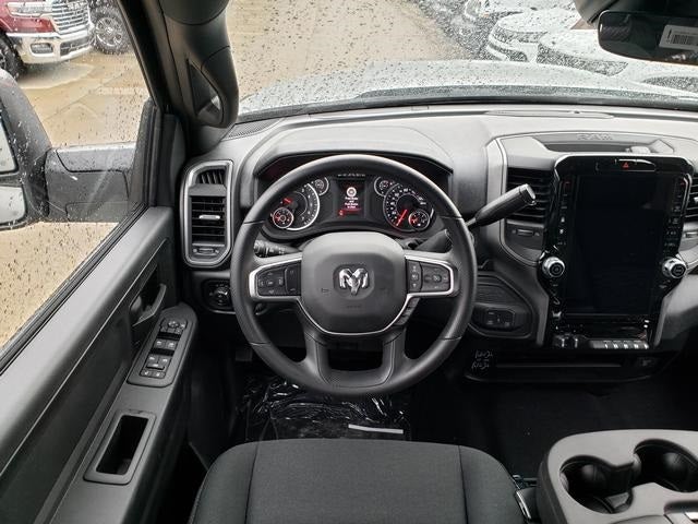 2026 RAM Ram 3500 RAM 3500 TRADESMAN CREW CAB 4X4 6'4' BOX