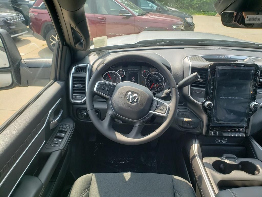 2026 RAM 3500 RAM 3500 BIG HORN CREW CAB 4X4 8' BOX