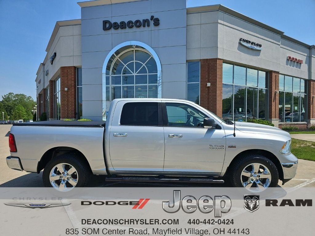 2016 RAM 1500 Big Horn 4x4 Crew Cab 5'7's photo