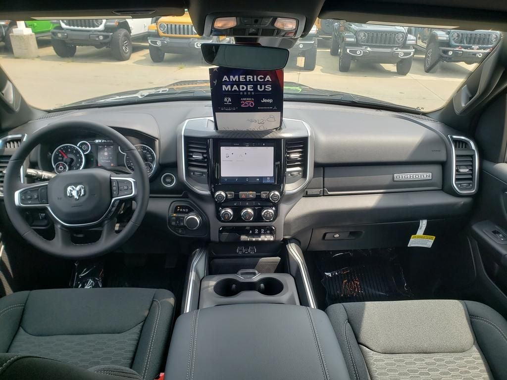2026 RAM 1500 RAM 1500 BIG HORN CREW CAB 4X4 5'7' BOX