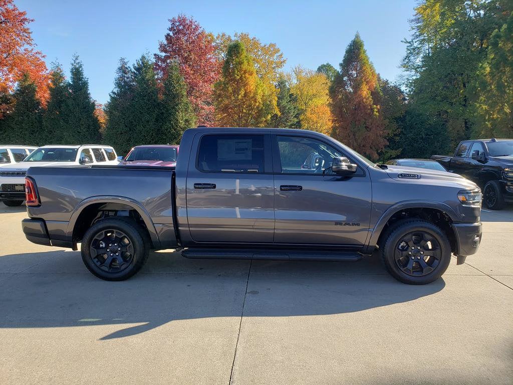 2027 RAM Ram 1500 RAM 1500 BIG HORN CREW CAB 4X4 5'7' BOX