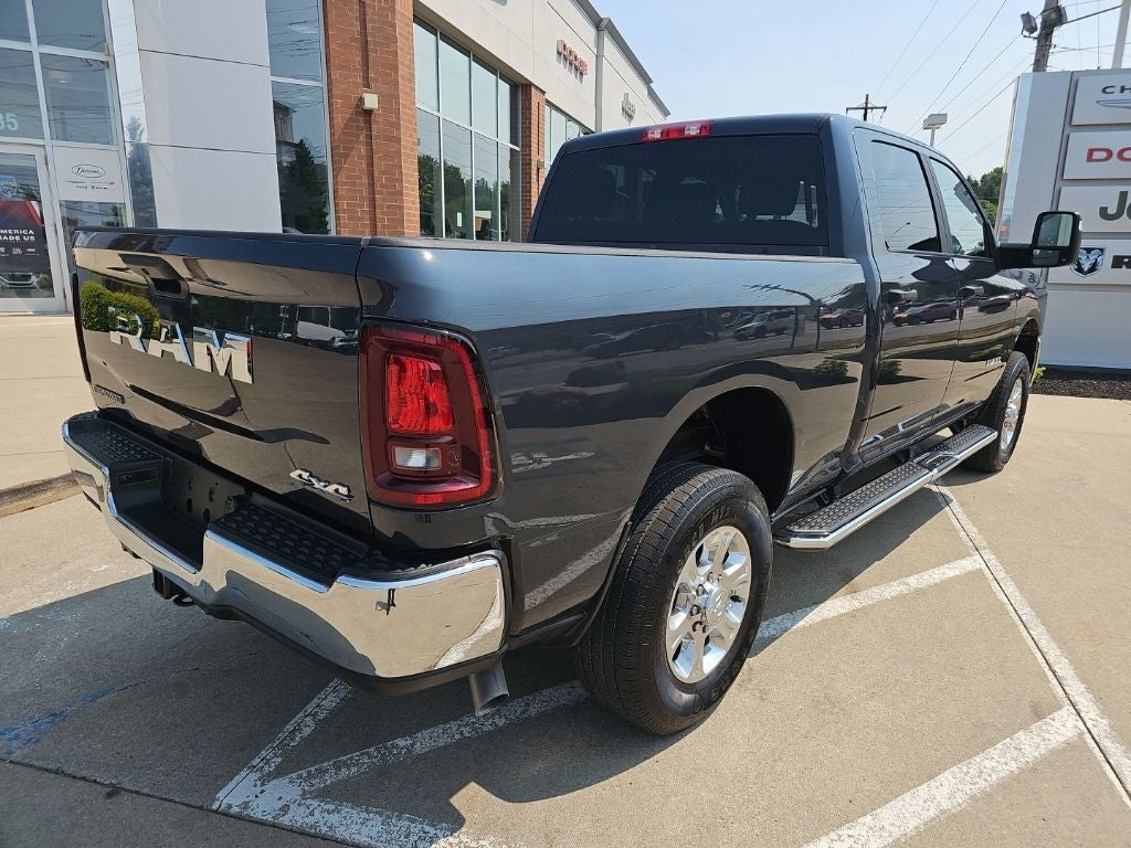 2025 RAM 2500 Big Horn Crew Cab 4x4 6'4' Box