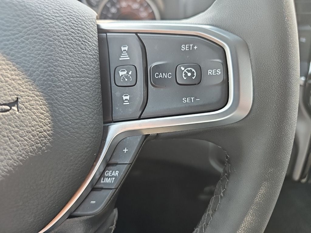 2025 RAM 2500 Big Horn Crew Cab 4x4 6'4' Box