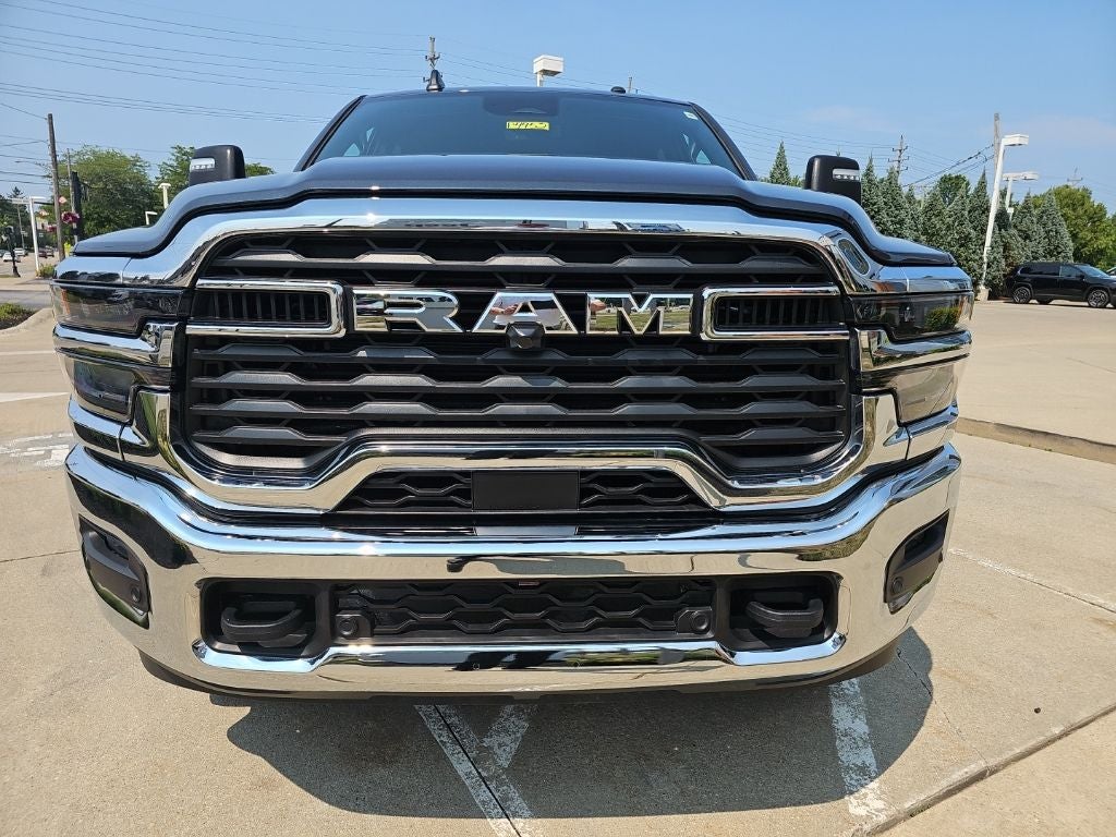 2025 RAM 2500 Big Horn Crew Cab 4x4 6'4' Box