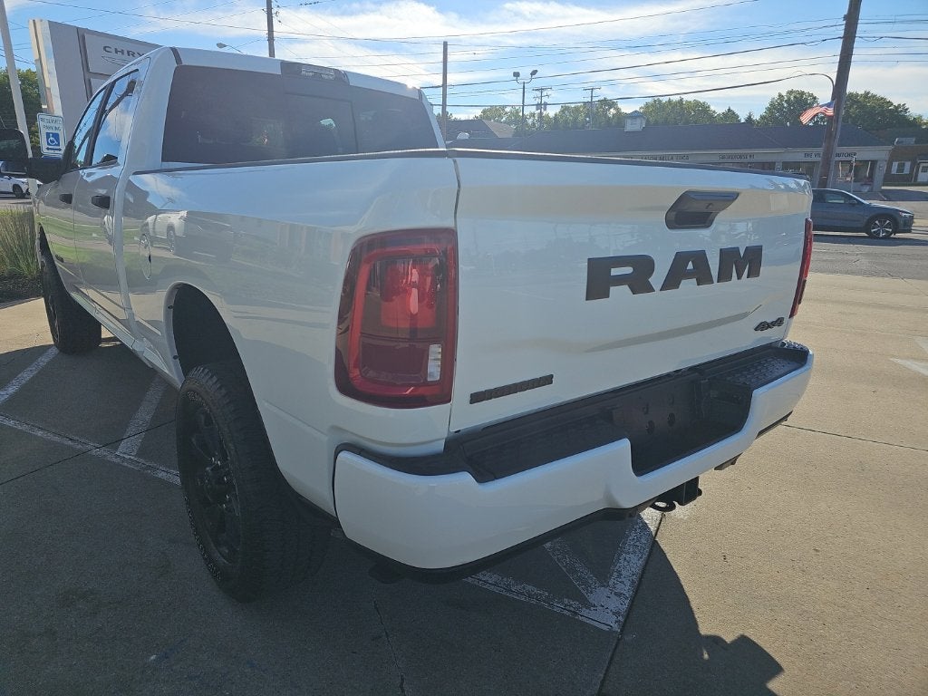 2025 RAM 2500 Big Horn Crew Cab 4x4 6'4' Box
