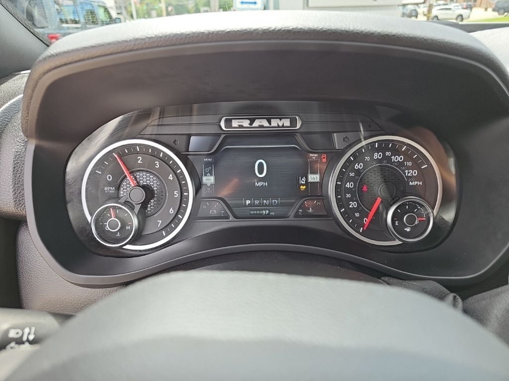 2025 RAM 5500 Chassis Tradesman/Big Horn