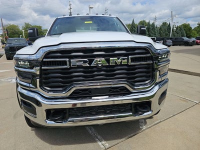 2025 RAM 5500 Chassis Tradesman/Big Horn