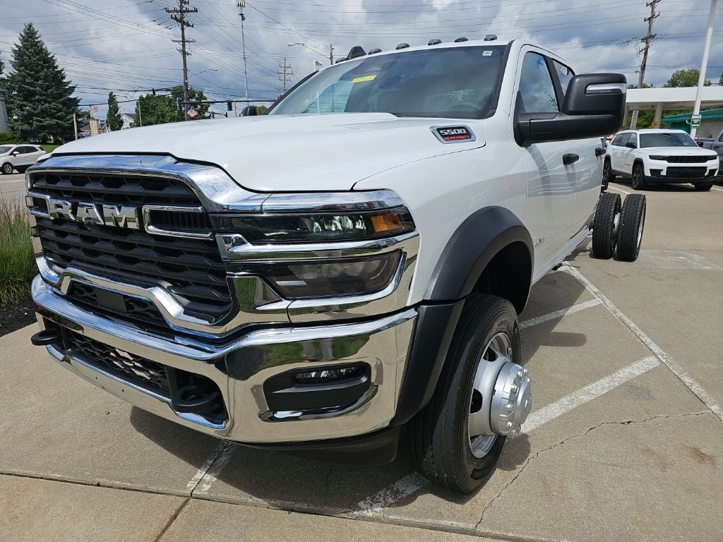 2025 RAM 5500 Chassis Tradesman/Big Horn