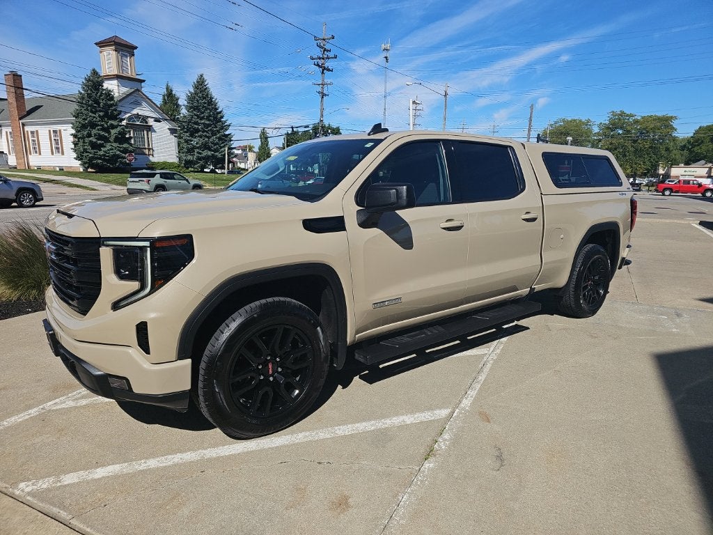 2022 GMC Sierra 1500 4WD Crew Cab Standard Box Elevation