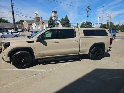 2022 GMC Sierra 1500 4WD Crew Cab Standard Box Elevation