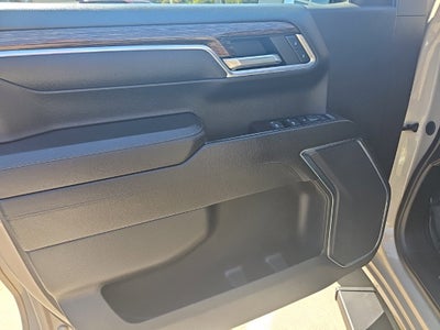 2022 GMC Sierra 1500 4WD Crew Cab Standard Box Elevation