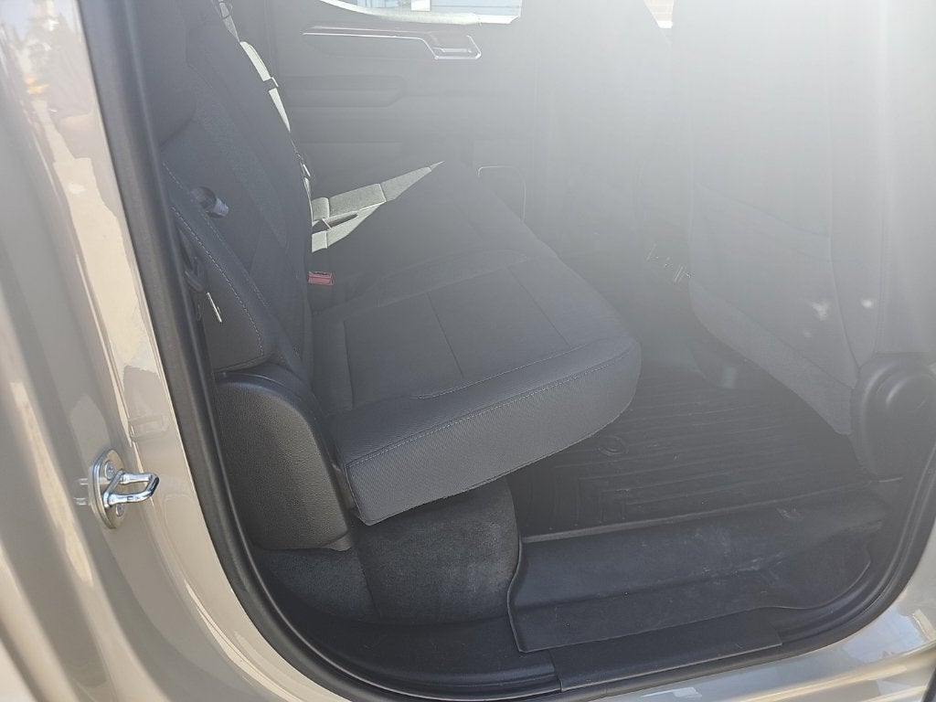 2022 GMC Sierra 1500 4WD Crew Cab Standard Box Elevation