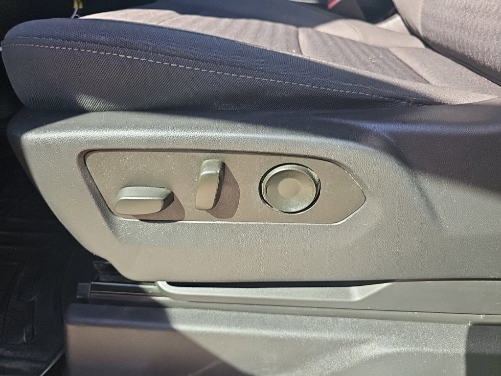 2022 GMC Sierra 1500 4WD Crew Cab Standard Box Elevation