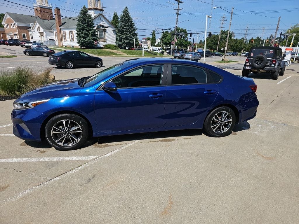 2023 Kia Forte LXS