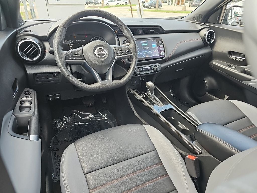 2024 Nissan Kicks SR Xtronic CVT