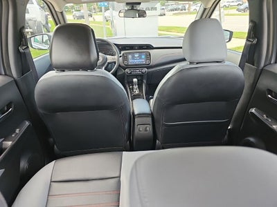 2024 Nissan Kicks SR Xtronic CVT