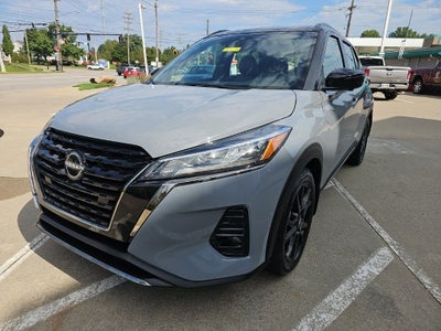 2024 Nissan Kicks SR Xtronic CVT