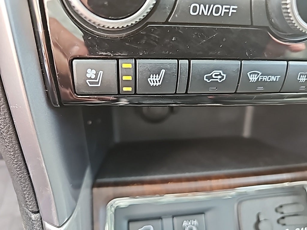 2022 Subaru Ascent Touring