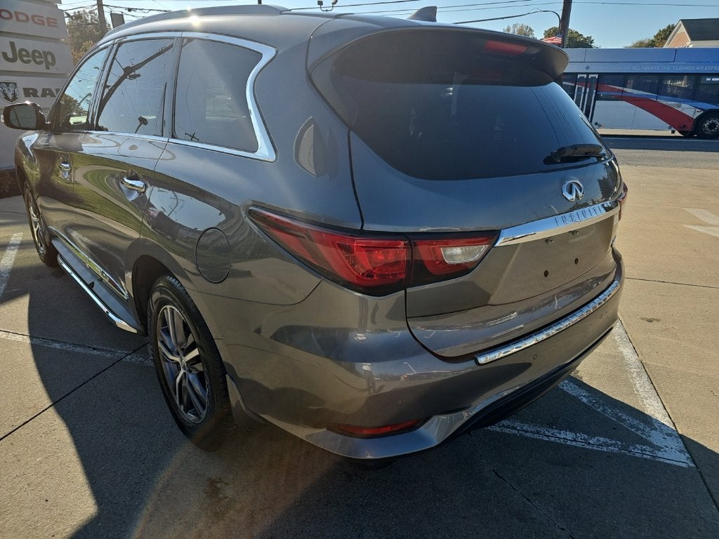 2017 INFINITI QX60 Base