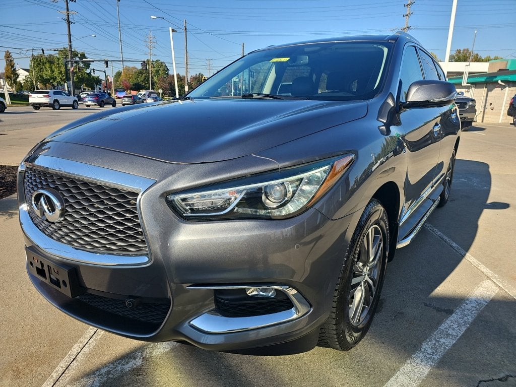 2017 INFINITI QX60 Base