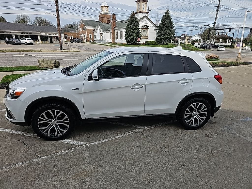 2018 Mitsubishi Outlander Sport 2.0 ES