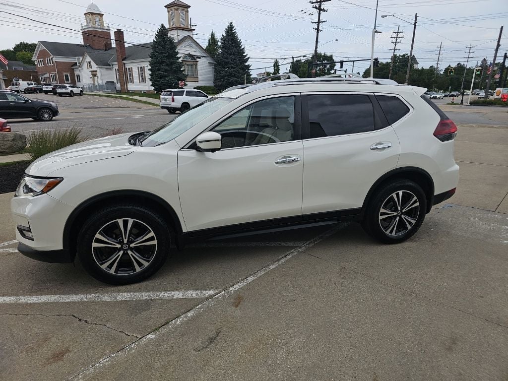 2020 Nissan Rogue SV