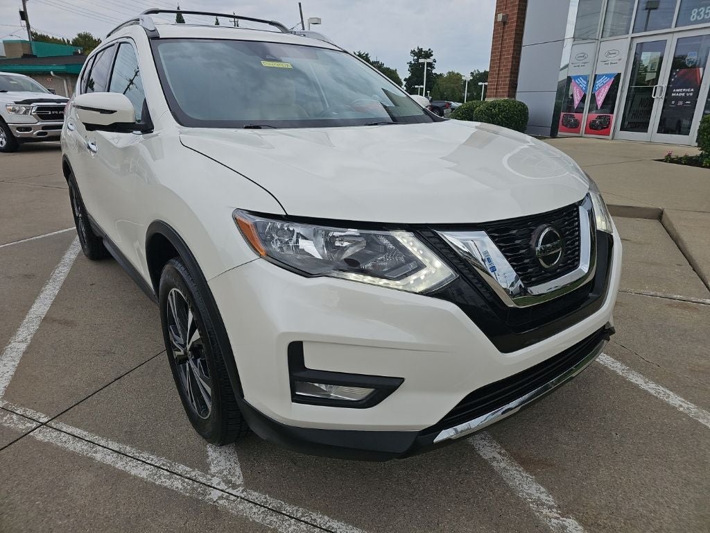 2020 Nissan Rogue SV