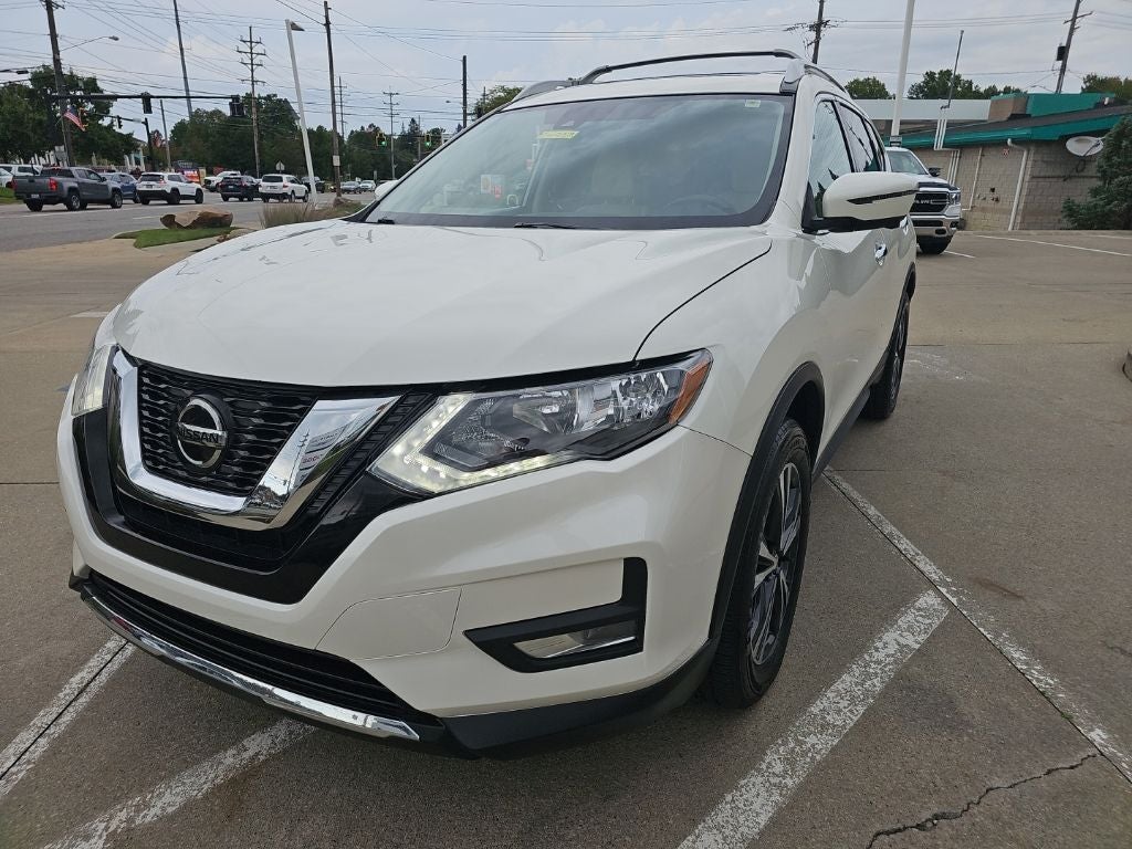 2020 Nissan Rogue SV