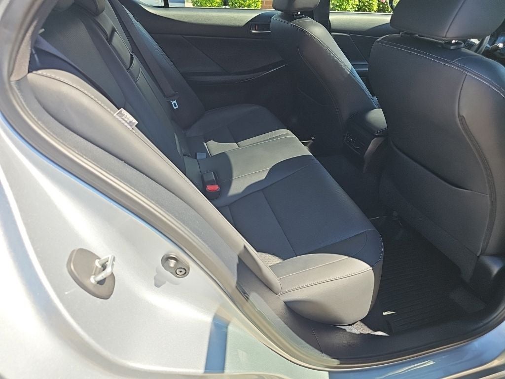 2021 Lexus IS 300 300