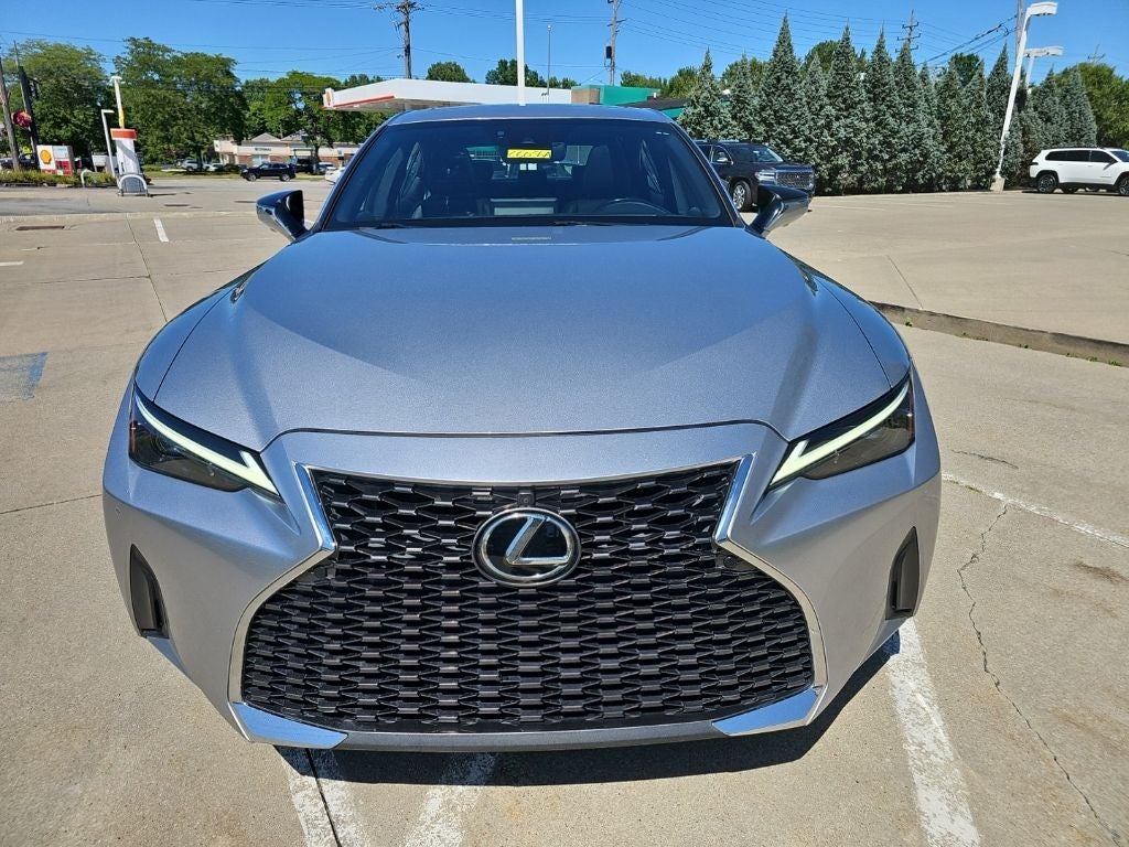 2021 Lexus IS 300 300