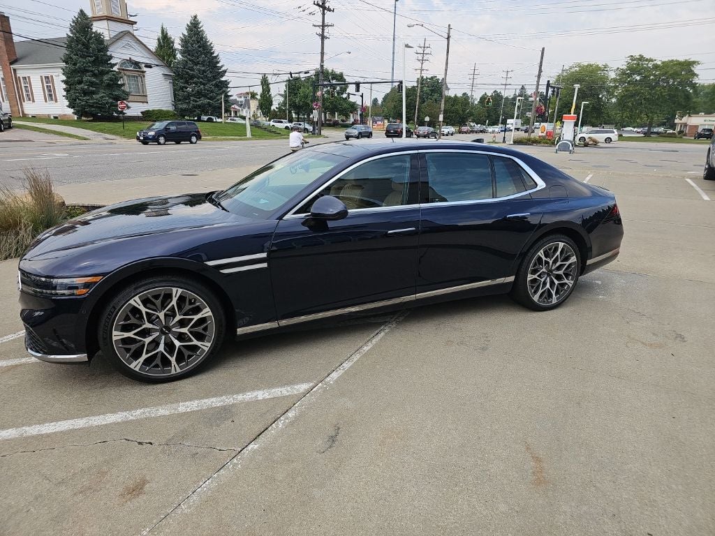 2024 Genesis G90 3.5T e-SC AWD