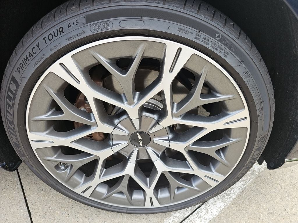 2024 Genesis G90 3.5T e-SC AWD