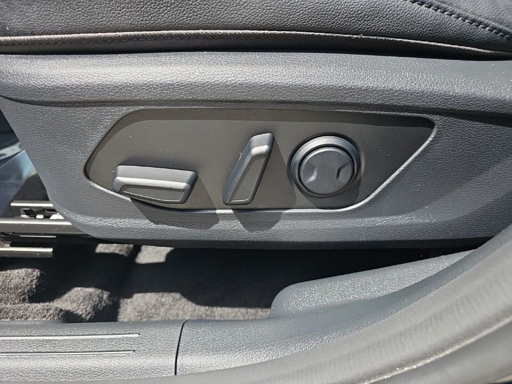 2025 Kia Sportage Hybrid EX