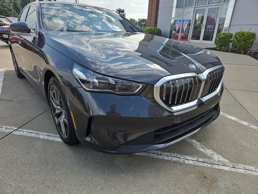 2026 BMW 5 Series 530i xDrive