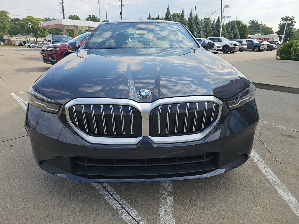 2026 BMW 5 Series 530i xDrive