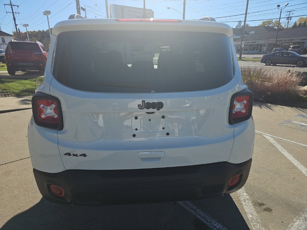 2023 Jeep Renegade Altitude