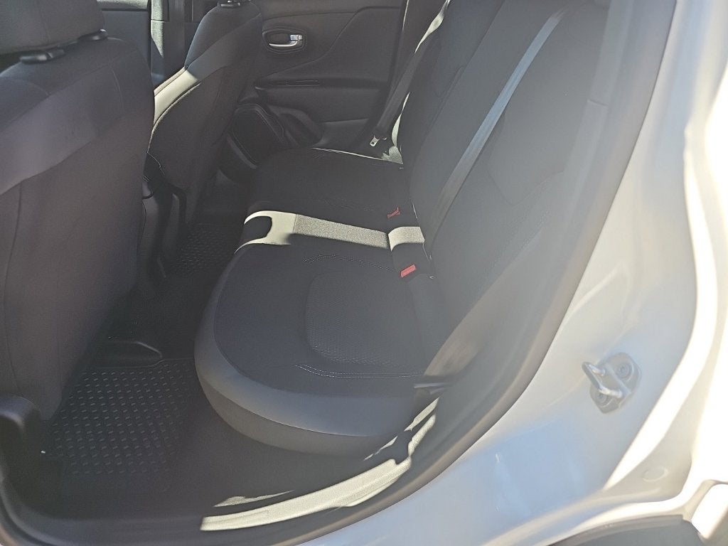 2023 Jeep Renegade Altitude