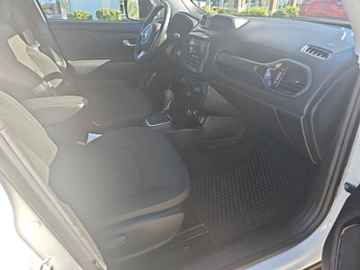2023 Jeep Renegade Altitude