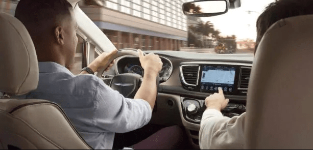 Deacon's Chrysler Dodge Jeep Ram in Mayfield Village OH